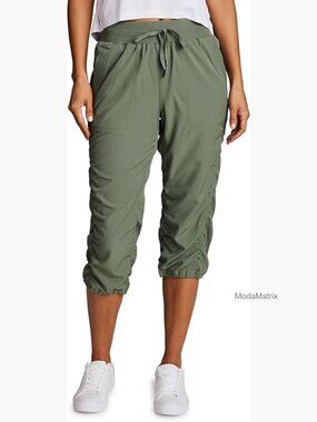 Women's Capri Joggers Cuffed with Pockets Drawstring Waist Lightweight